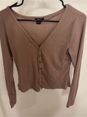 Rue21 Mauve-Brown Ribbed Button-Front Long Sleeve Top